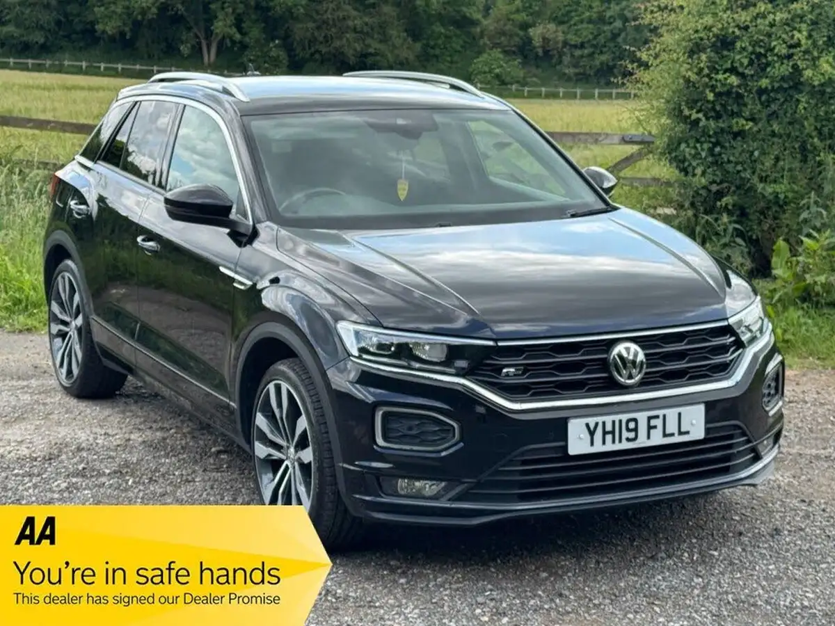 2019-volkswagen-t-roc-16tdi-r-line-big-0