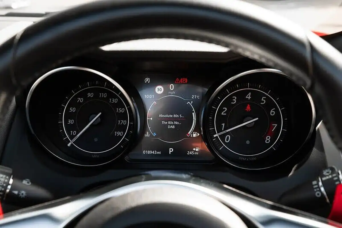 2019-jaguar-f-type-30-v6-sc-r-dynamic-340ps-convertible-auto-big-12