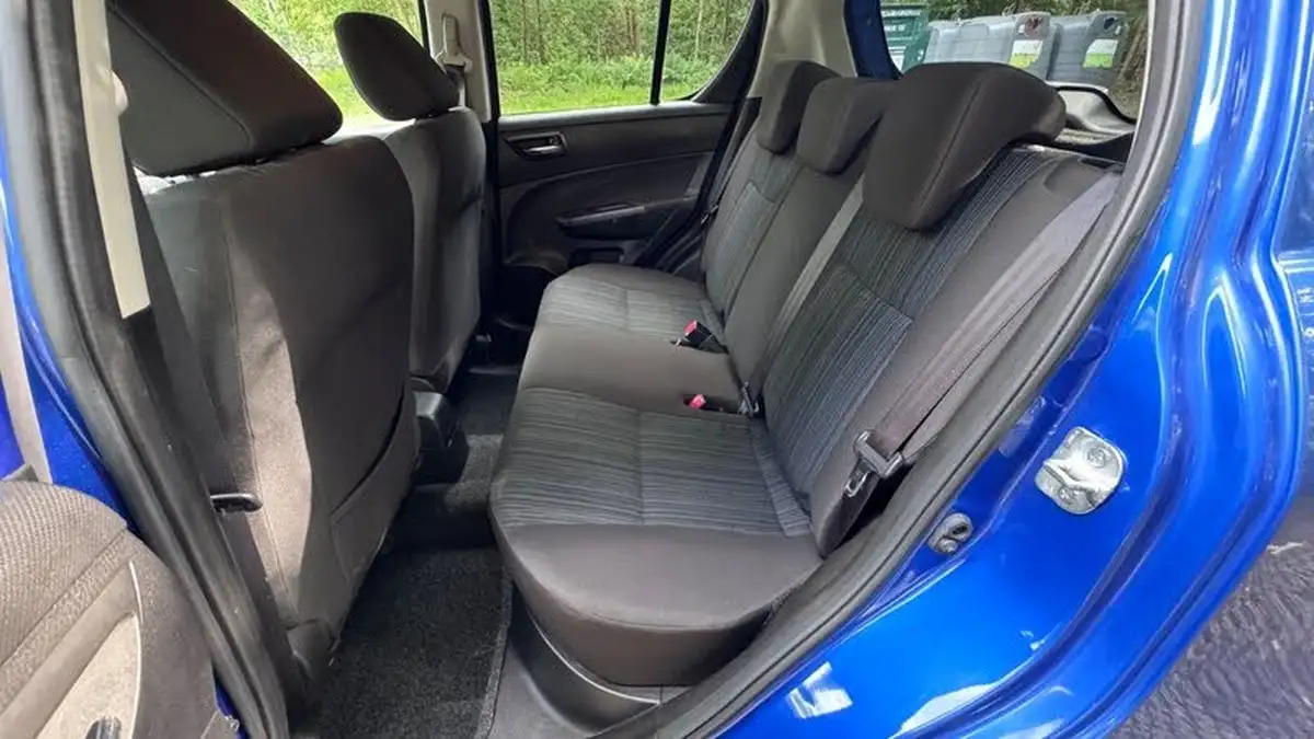 2014-suzuki-swift-12-sz4-94ps-4x4-5d-big-14