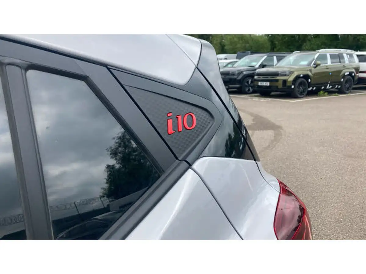 2025-hyundai-i10-10-t-gdi-n-line-90ps-two-tone-roof-big-24