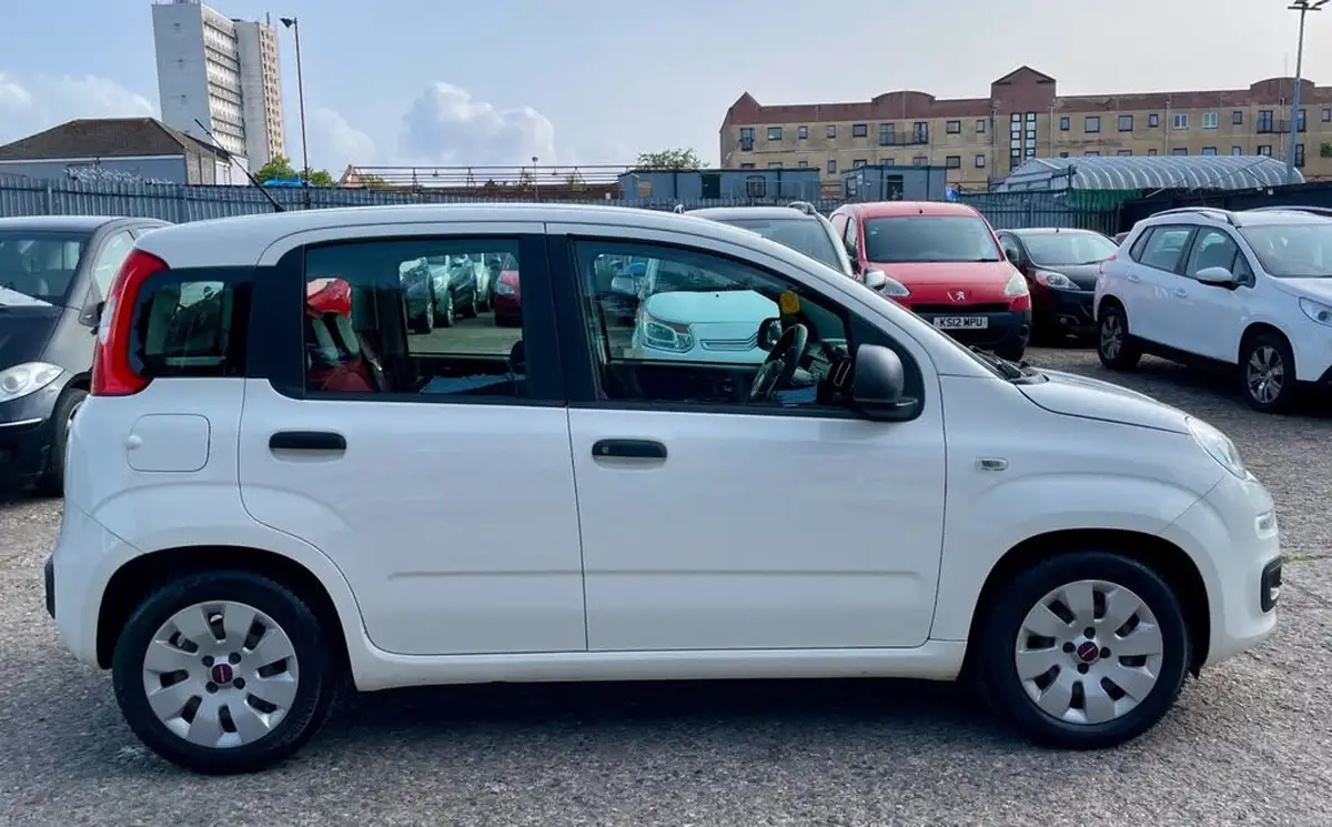 2012-fiat-panda-12-pop-big-11