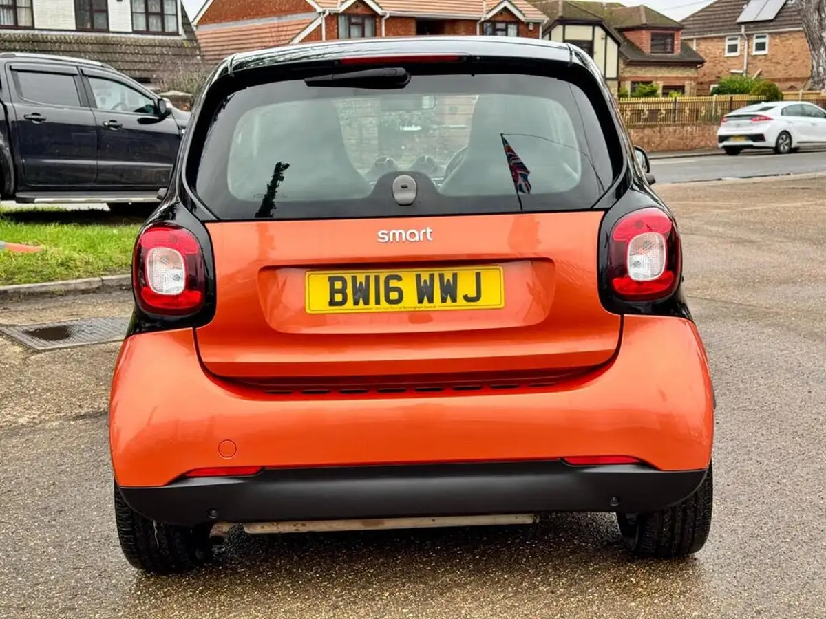 2016-smart-fortwo-09-prime-ss-coupe-twinamic-big-5