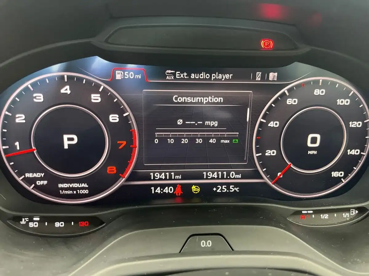 2023-audi-q2-15-35-tfsi-sport-s-tronic-big-22