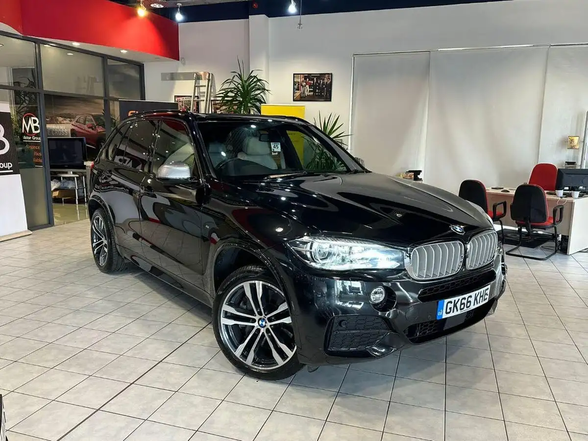 2016-bmw-x5-30td-m50d-big-0