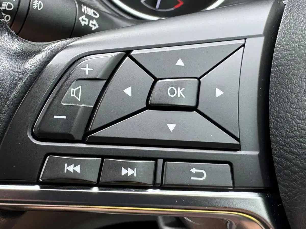 2020-nissan-qashqai-13-dig-t-acenta-premium-160ps-dct-big-22