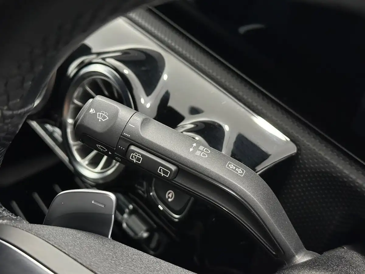 2021-mercedes-benz-cla-20-cla-250-amg-line-premium-shooting-brake-5d-big-12