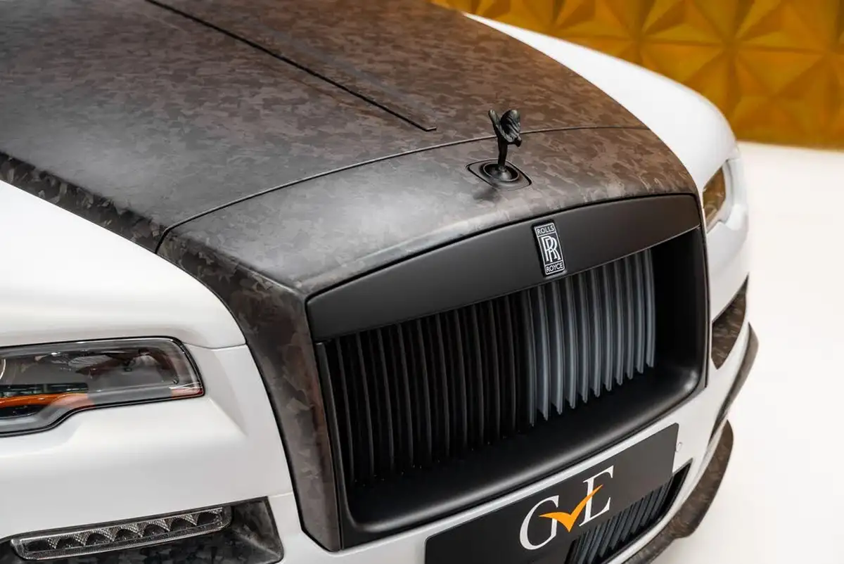 2024-rolls-royce-wraith-66-big-14