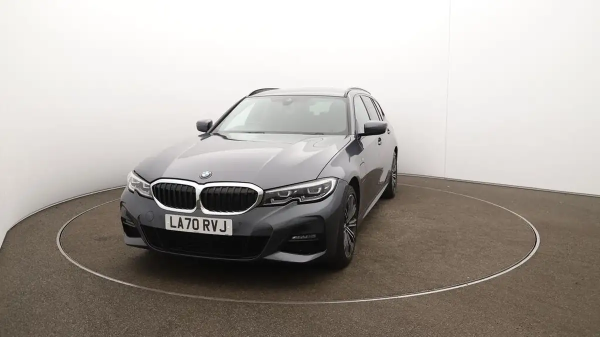 2021-bmw-3-series-20-330e-m-sport-touring-5d-big-39
