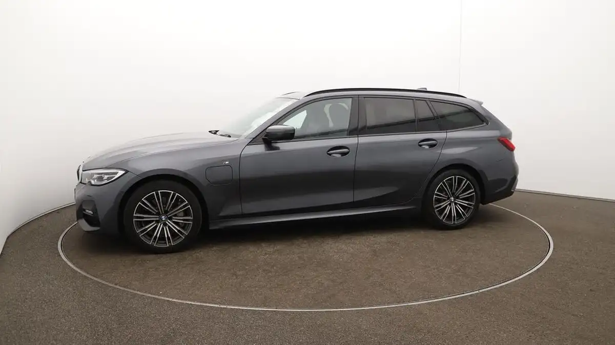 2021-bmw-3-series-20-330e-m-sport-touring-5d-big-67