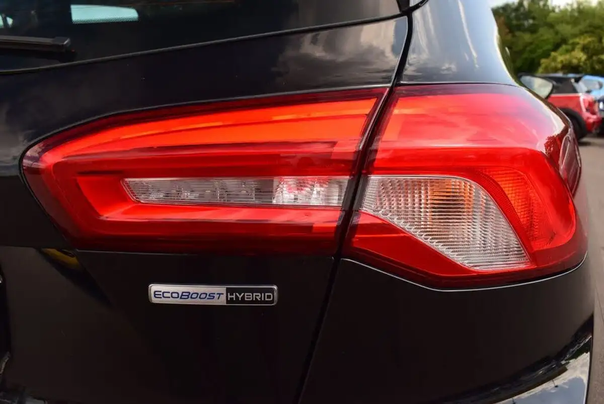 2021-ford-focus-10t-titanium-edition-125ps-hatchback-big-18
