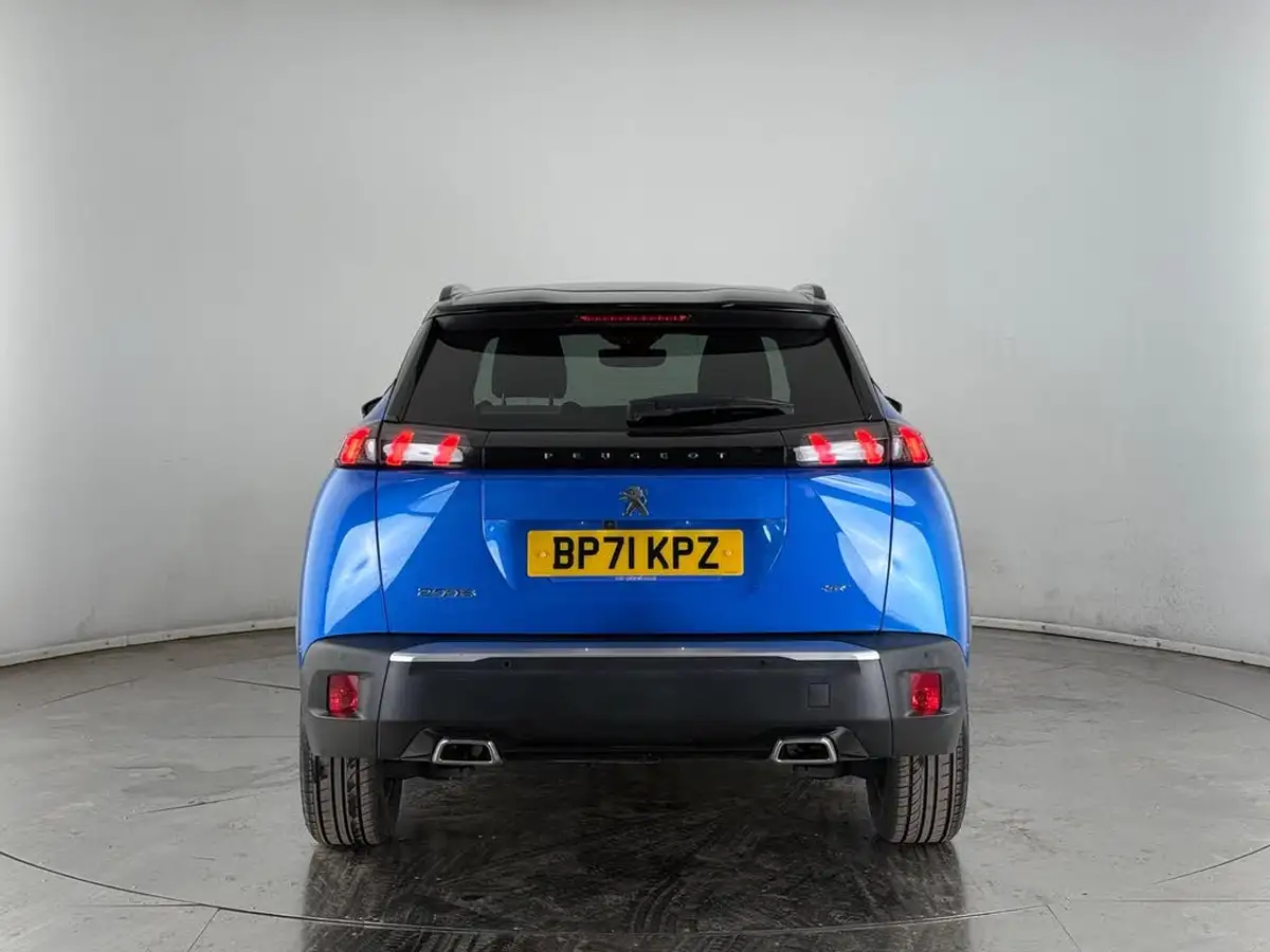 2022-peugeot-2008-suv-12-puretech-gt-eat8-big-8
