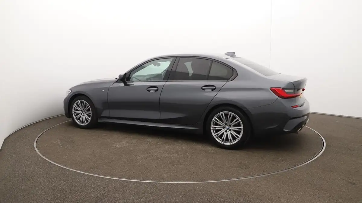 2021-bmw-3-series-20-320i-m-sport-saloon-4d-big-47