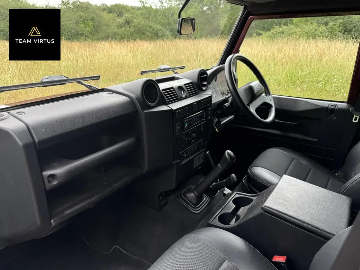 2015-land-rover-110-defender-22td-xs-22i-station-wagon-5-drs-big-16