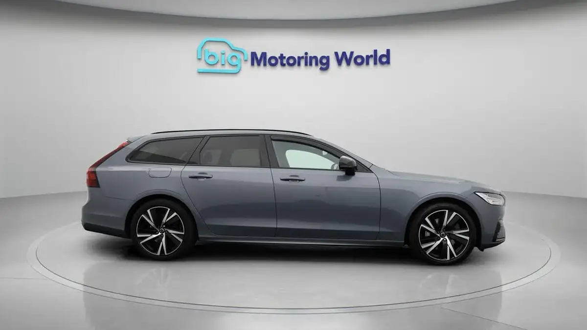 2022-volvo-v90-20td-b4-r-design-big-8