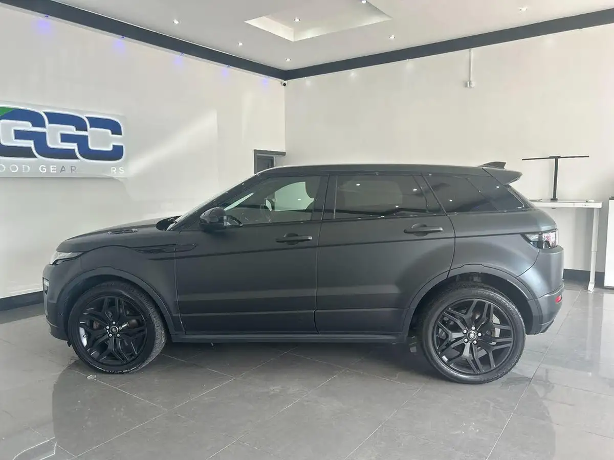 2017-land-rover-range-rover-evoque-20td4-hse-dynamic-ss-hatchback-5d-auto-big-13