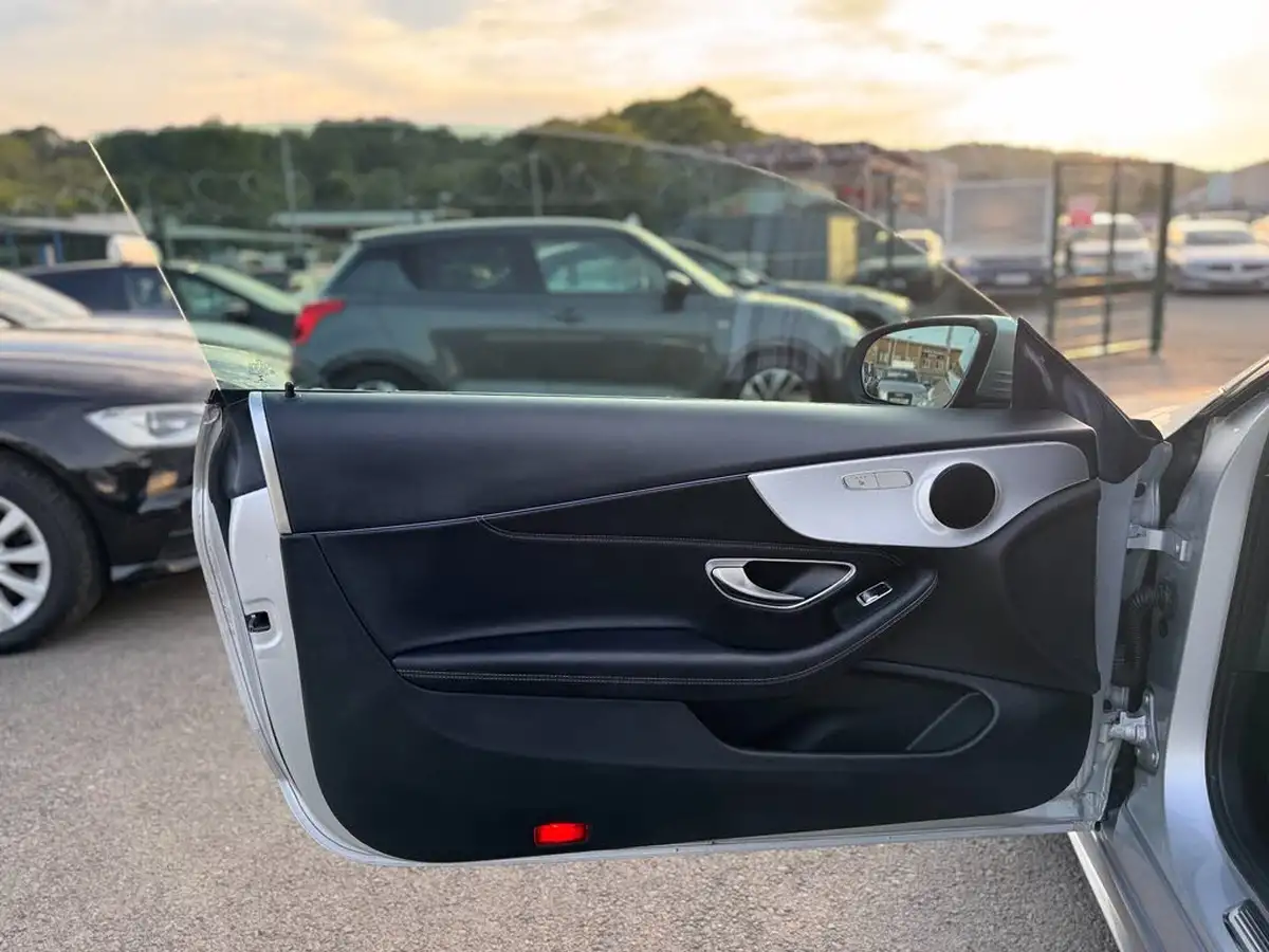 2019-mercedes-benz-c-class-15-c200-amg-line-ss-coupe-2d-big-42