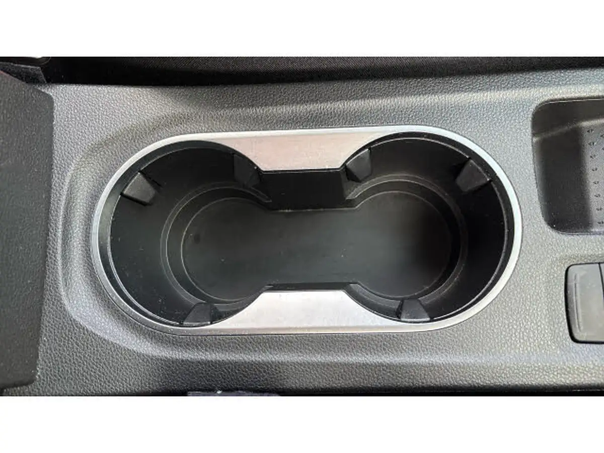 2021-renault-captur-13-tce-iconic-140ps-big-29
