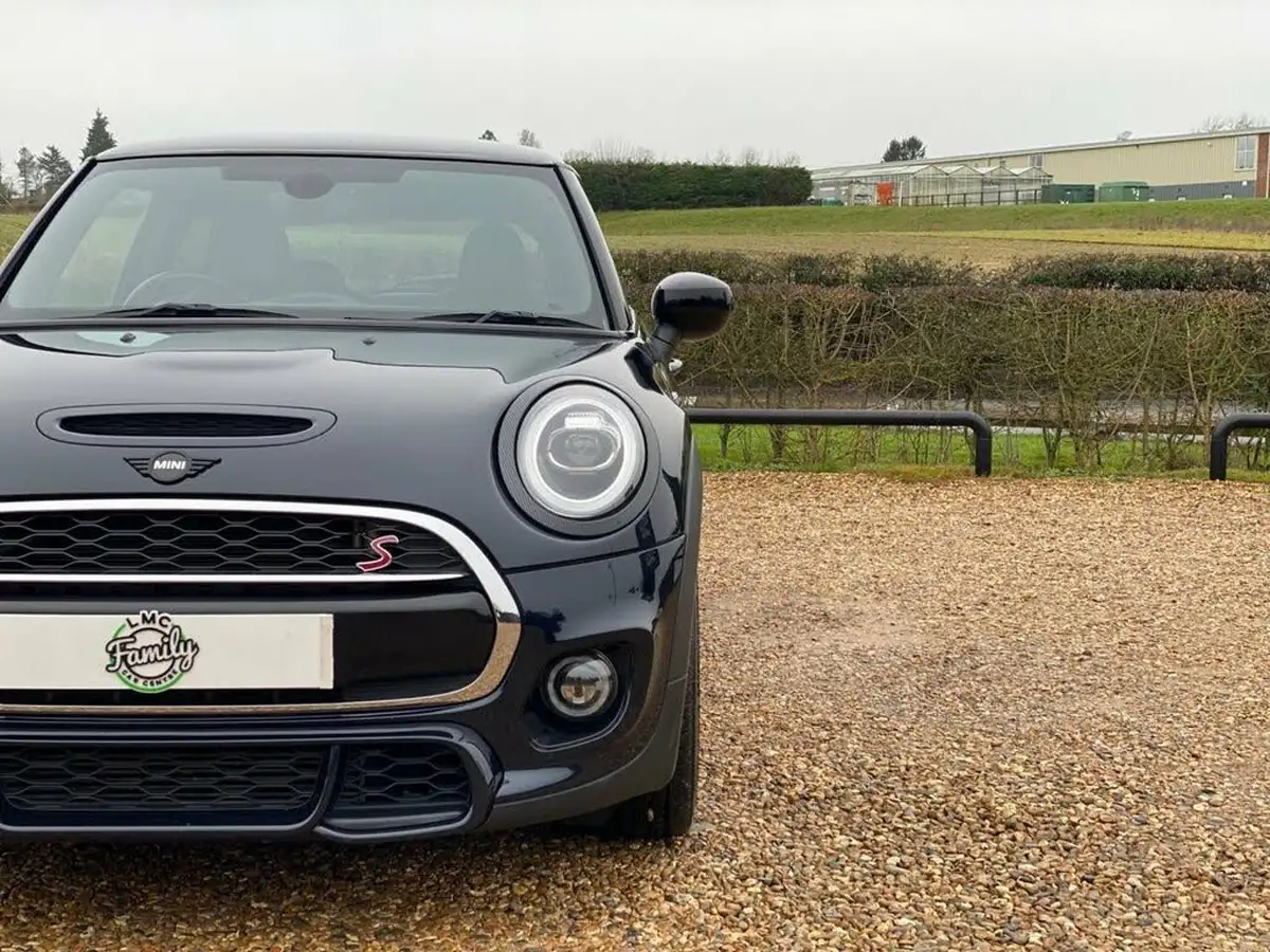 2019-mini-cooper-20-cooper-s-sport-189bhp-hatchback-3d-big-6