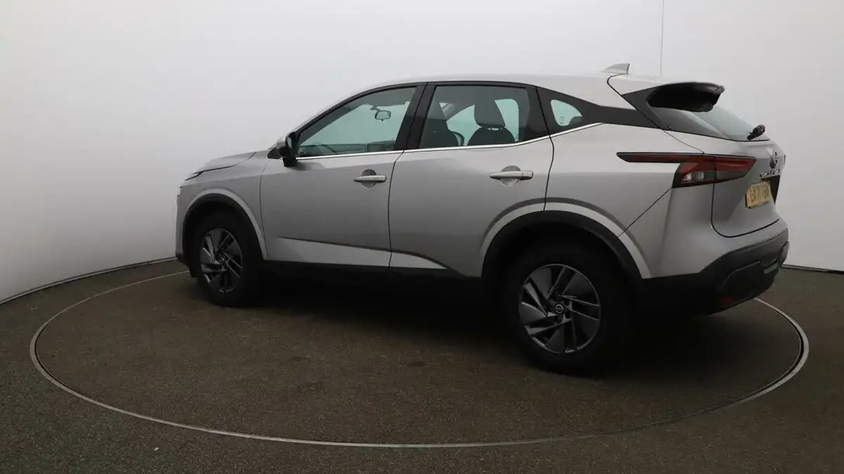 2022-nissan-qashqai-13-dig-t-acenta-premium-140ps-big-32