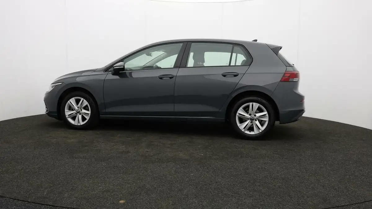 2022-volkswagen-golf-15-tsi-life-130ps-hatchback-big-70