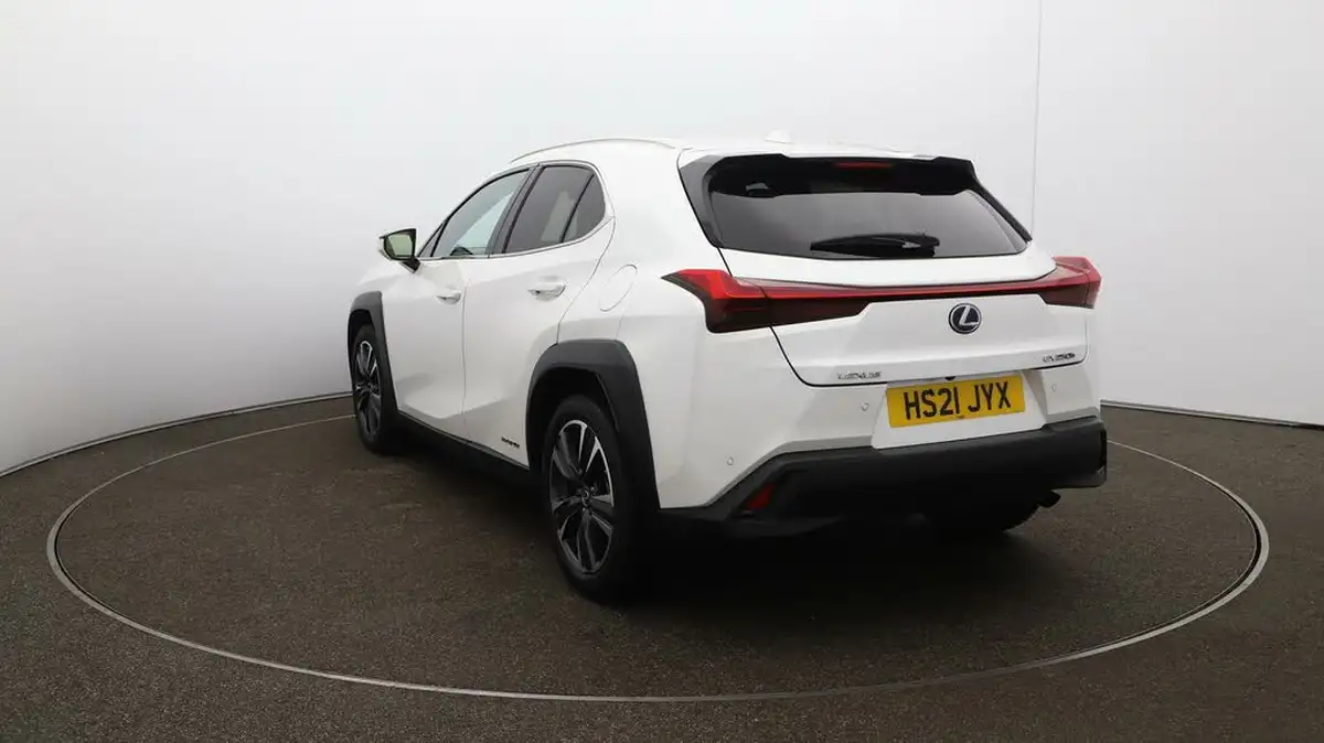 2021-lexus-ux-250h-20-takumi-big-62