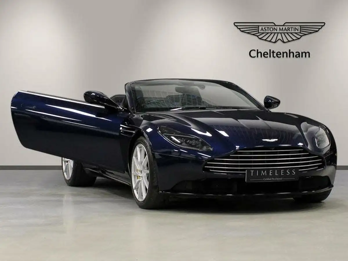2018-aston-martin-db11-40-v8-big-23