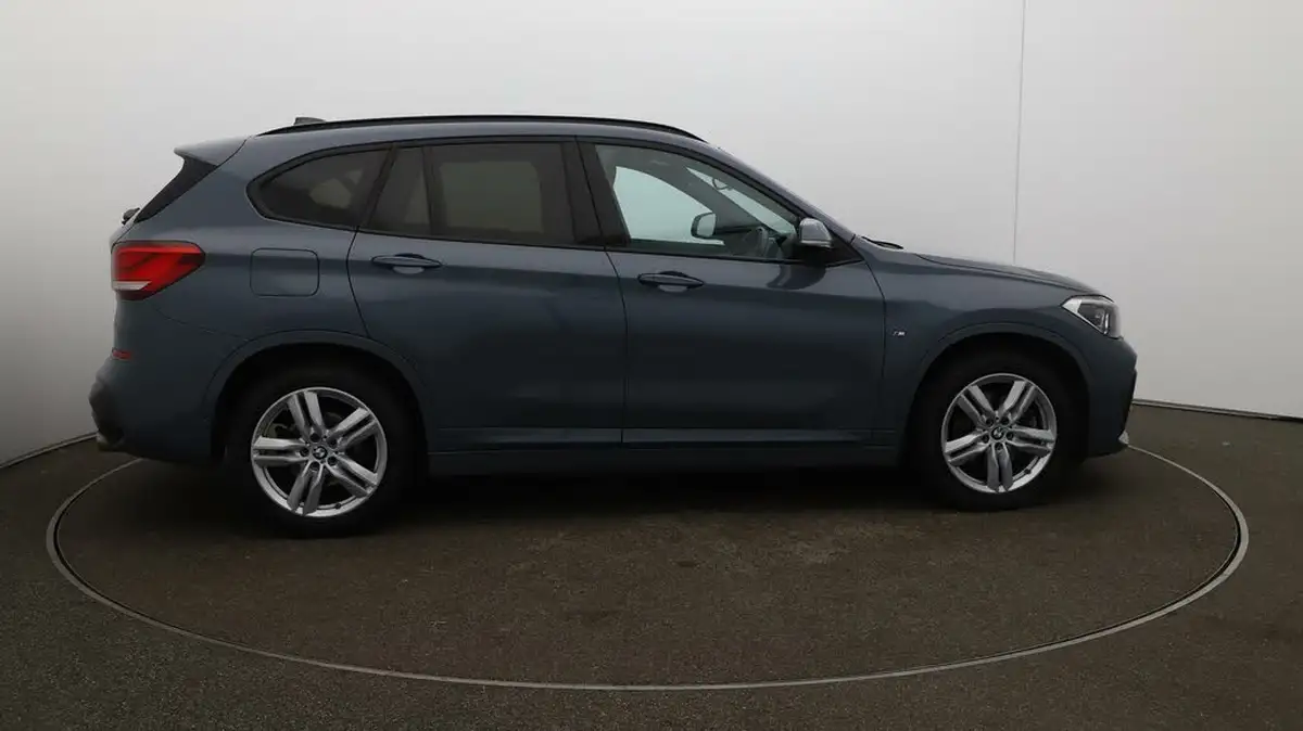 2019-bmw-x1-20-sdrive20i-m-sport-plus-pack-big-8