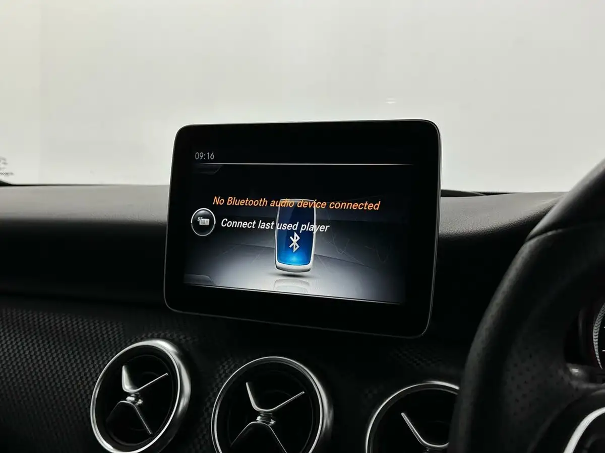 2016-mercedes-benz-a-class-15d-a180d-sport-executivess-7g-dct-big-23