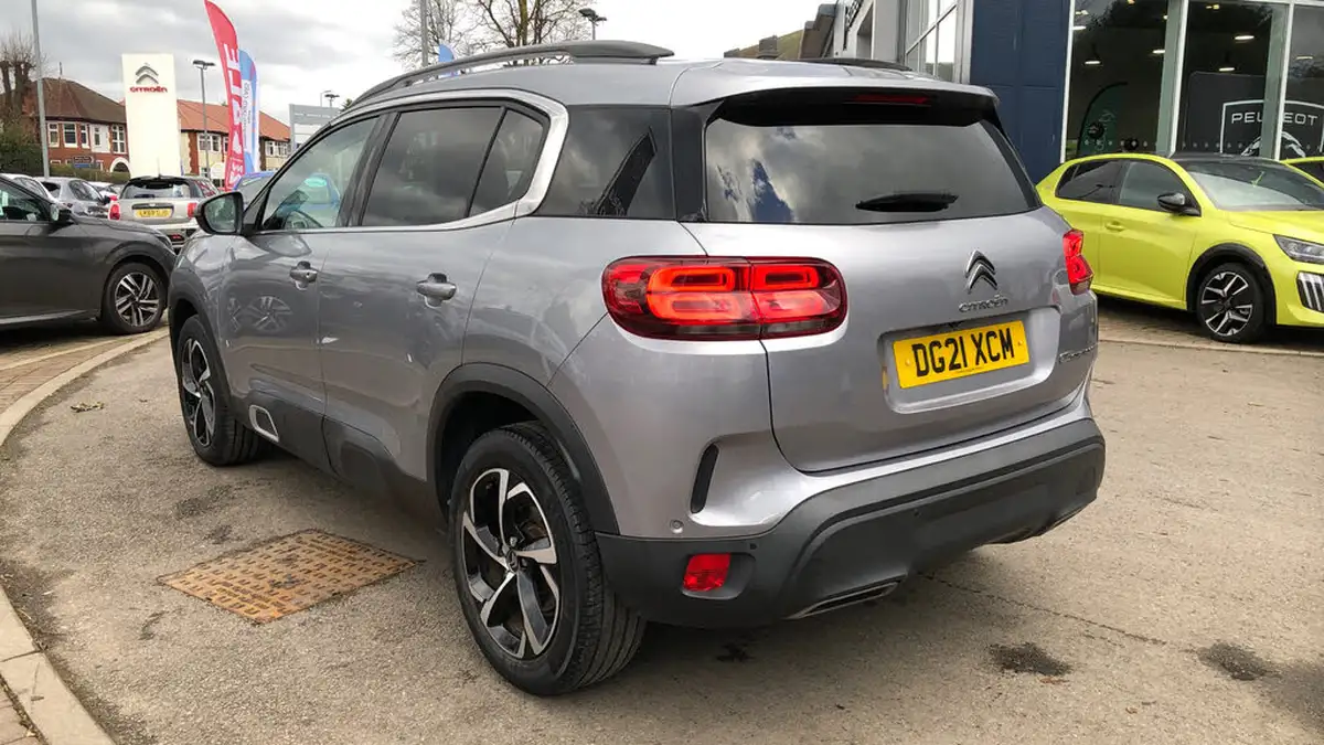 2021-citroen-c5-aircross-12-puretech-flair-big-4