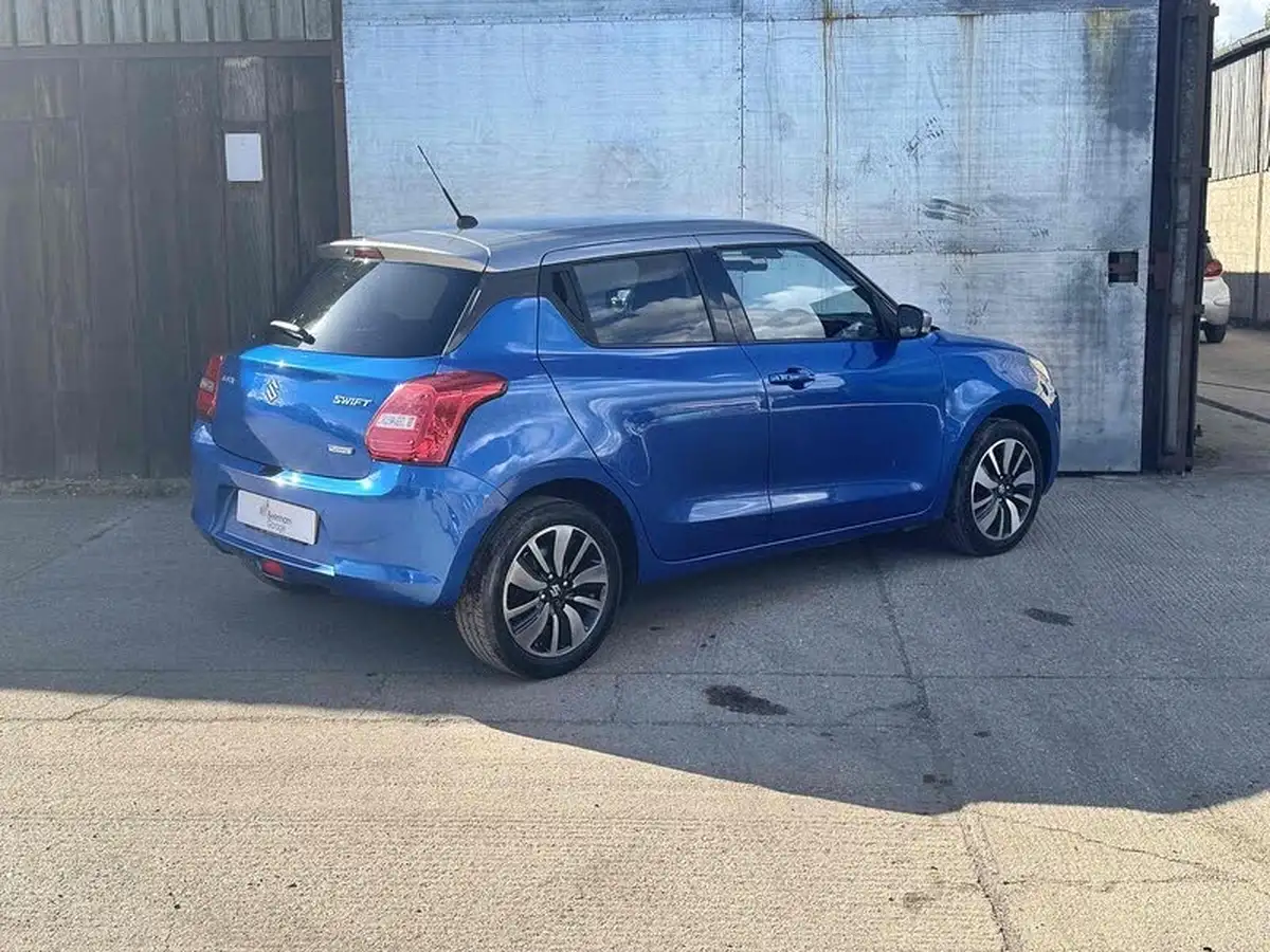 2017-suzuki-swift-10-boosterjet-sz5-shvs-big-7