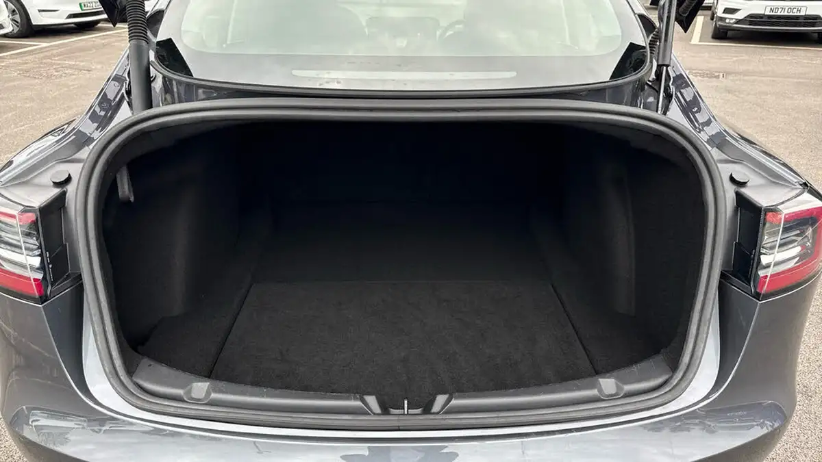 2021-tesla-model-3-e-standard-plus-big-14
