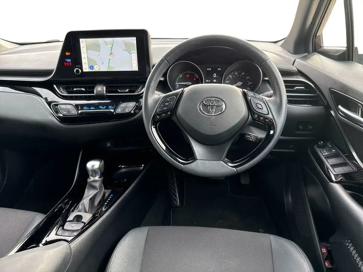 2023-toyota-c-hr-18-vvt-i-design-120bhp-big-11