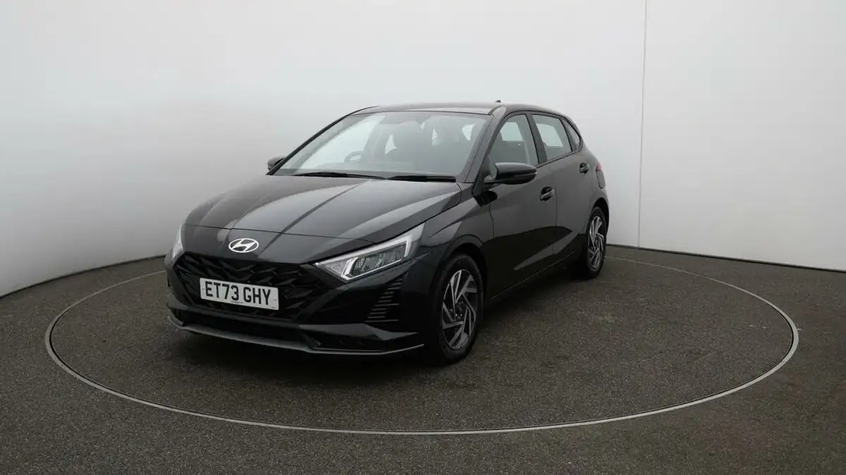 2024-hyundai-i20-10-t-gdi-advance-big-31