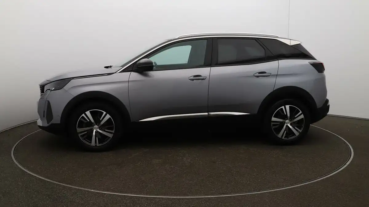 2023-peugeot-3008-suv-12-puretech-allure-premium-eat8-big-4
