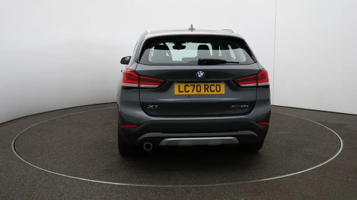 2020-bmw-x1-15-xdrive-25e-phev-xline-big-51