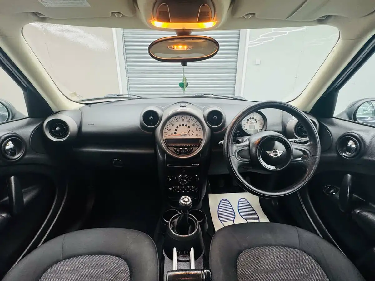 2012-mini-countryman-16td-cooper-big-37