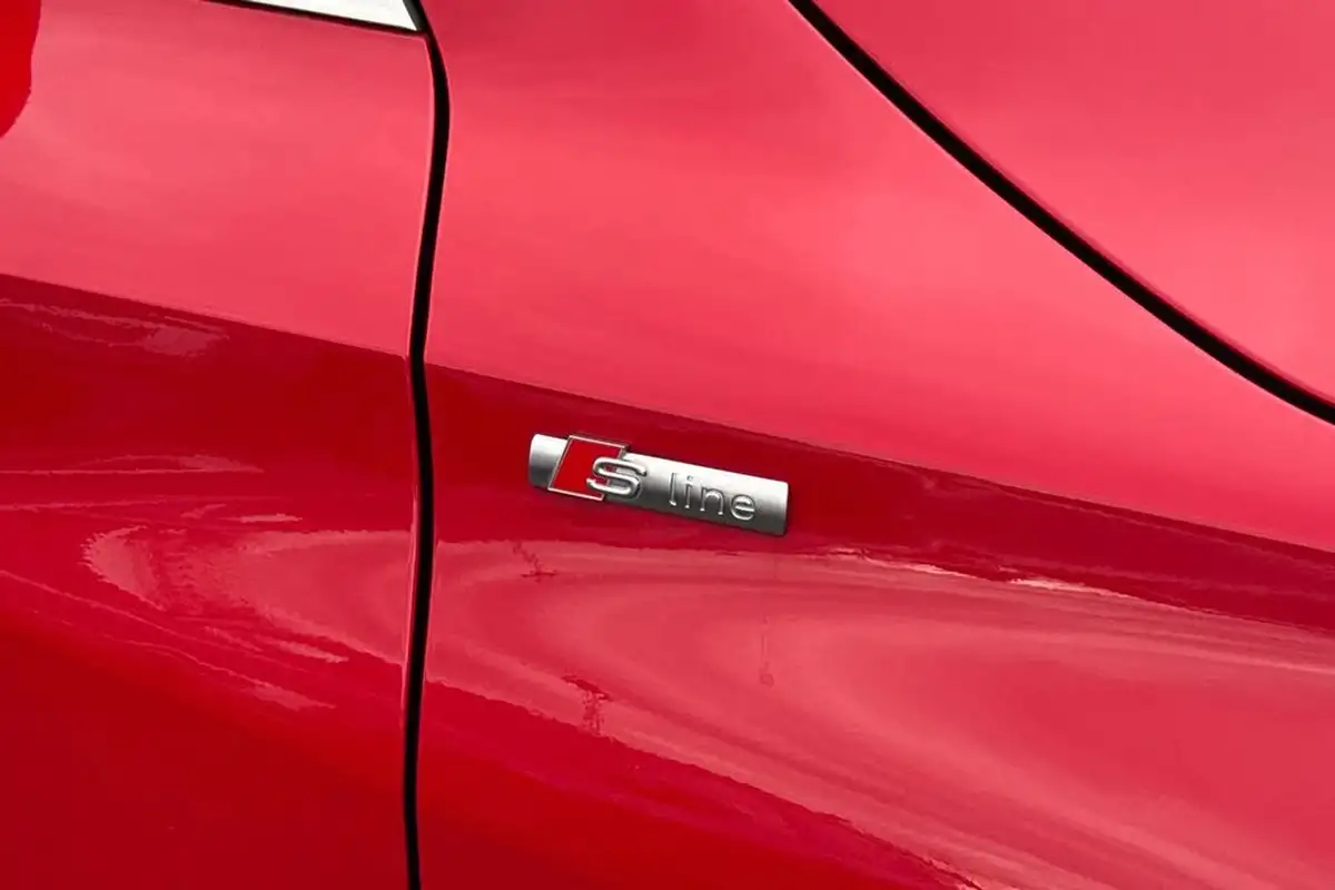 2021-audi-a3-14-40-tfsi-e-s-line-big-26
