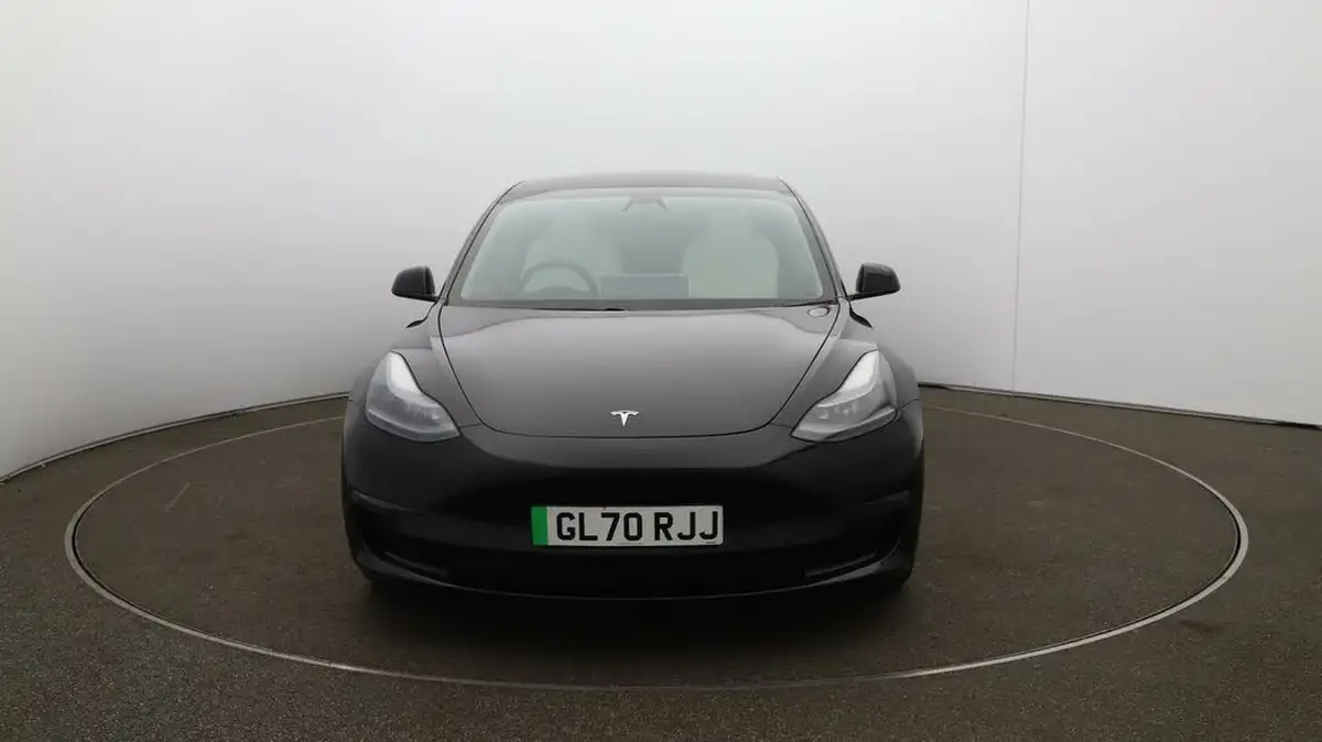 2020-tesla-model-3-e-long-range-big-2