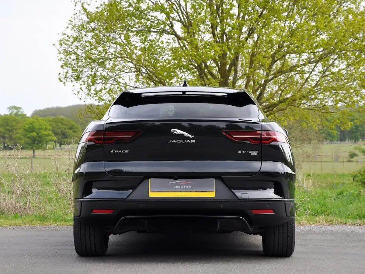 2021-jaguar-i-pace-ev400-hse-big-71