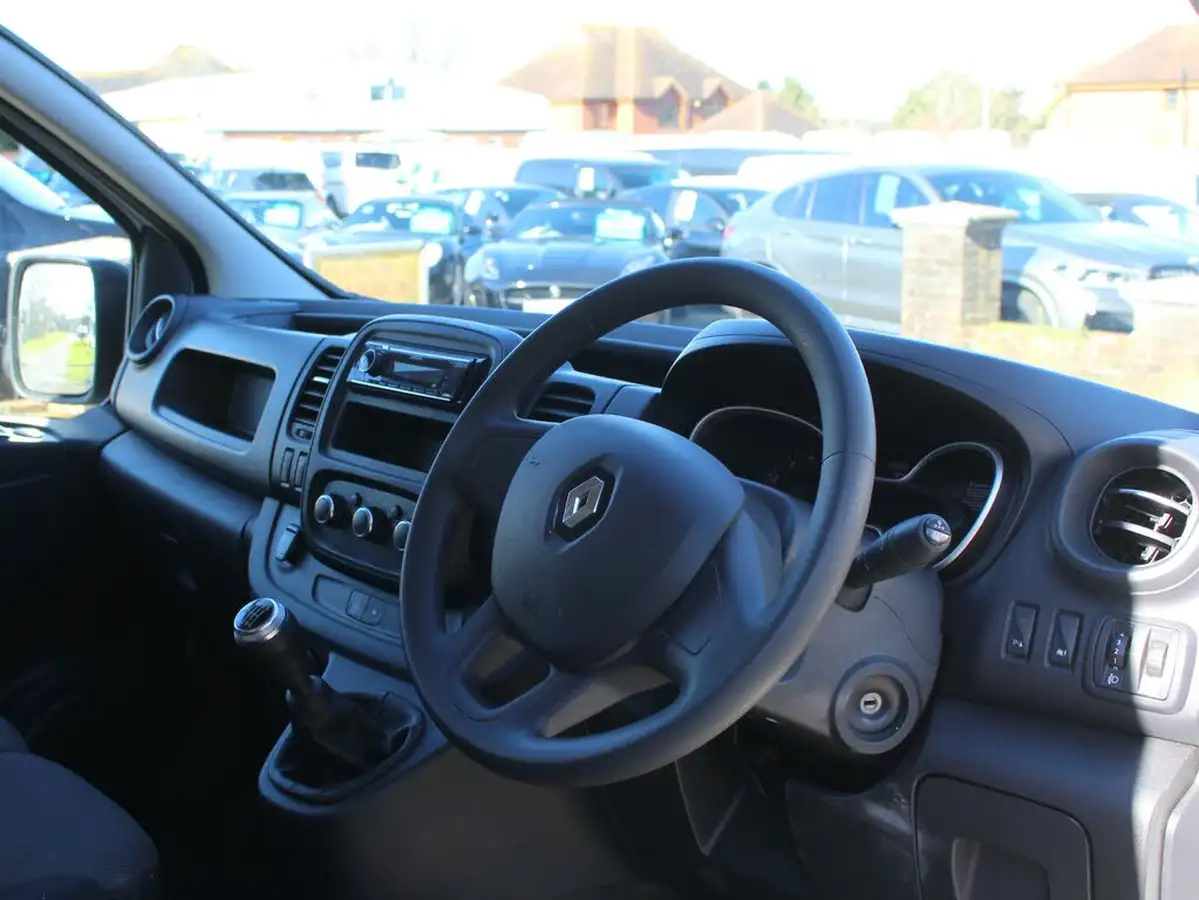 2021-renault-trafic-20dci-ll30-energy-120-business-panel-big-13