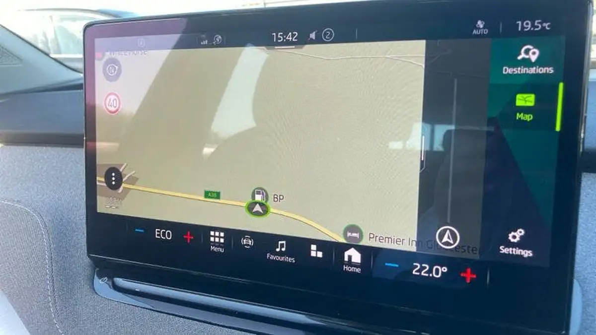 2021-skoda-enyaq-e-60-loft-62-kwh-big-26