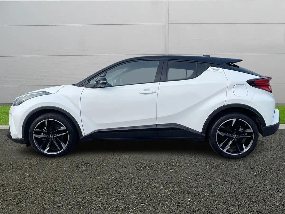 2022-toyota-c-hr-20-vvt-i-gr-sport-big-3