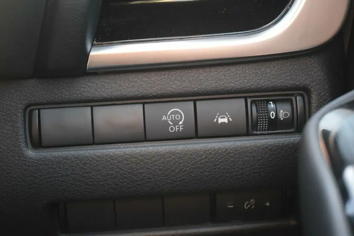 2021-nissan-qashqai-13-dig-t-n-connecta-140ps-big-31
