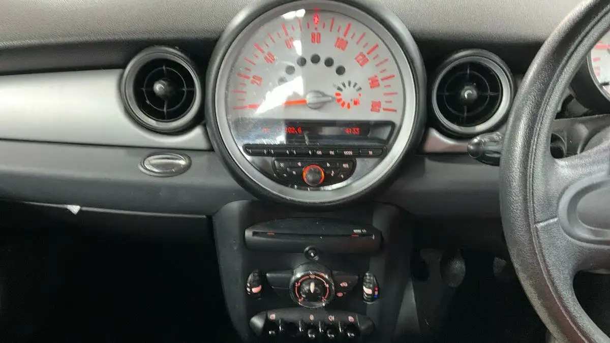 2012-mini-cooper-16-first-big-12