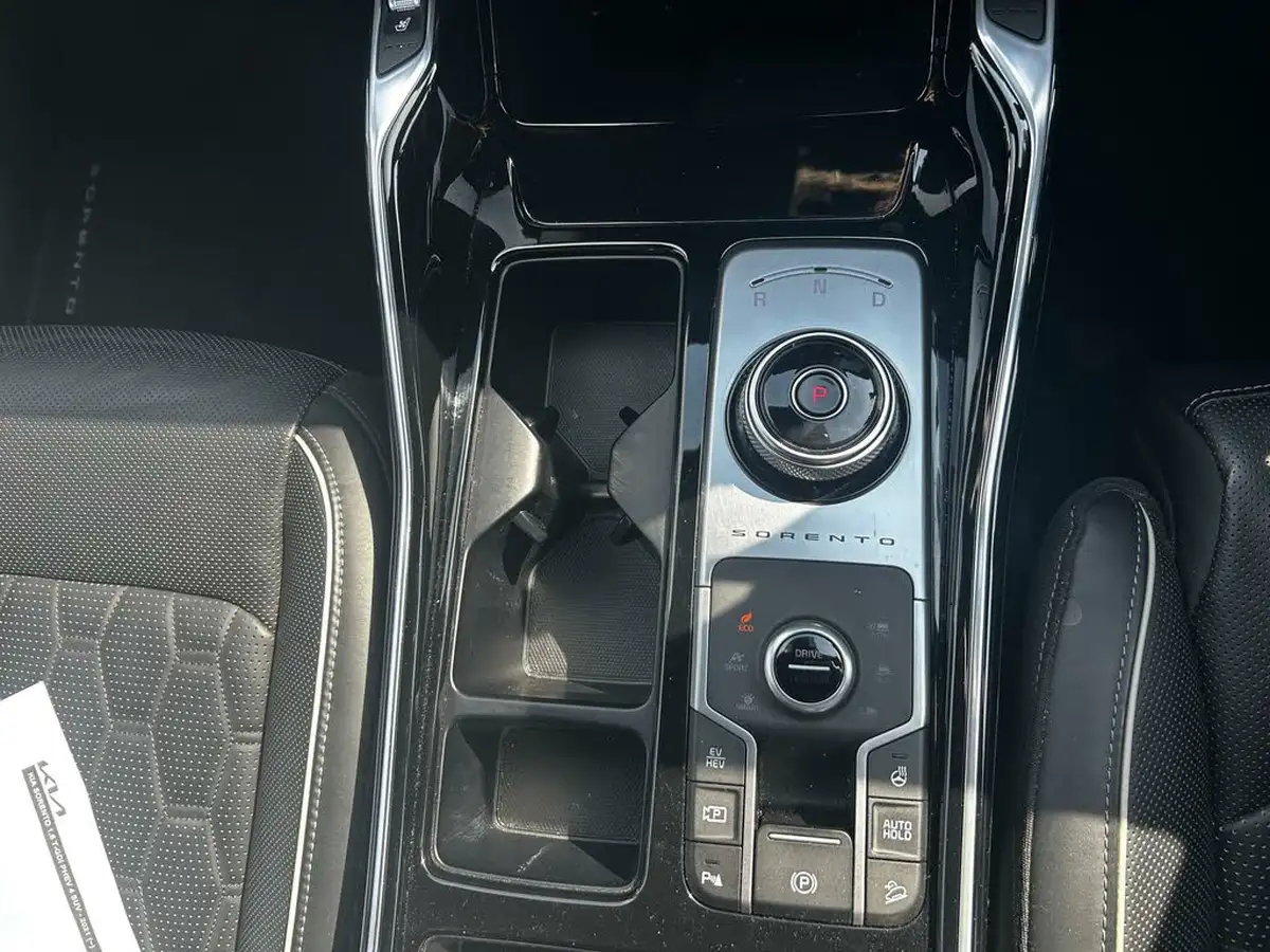 2021-kia-sorento-16-t-gdi-4-261bhp-phev-big-13