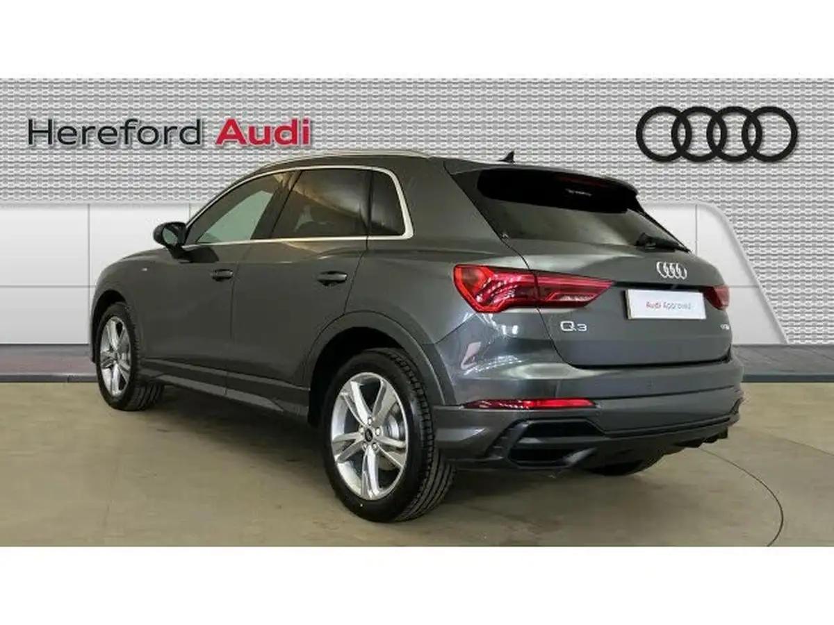 2022-audi-q3-20-35-tdi-s-line-station-wagon-tronic-big-2