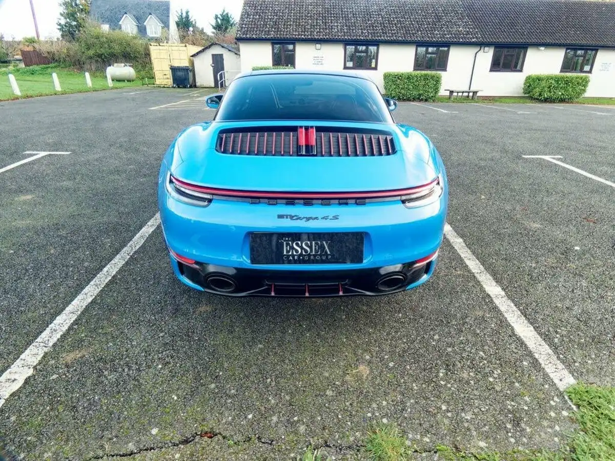 2021-porsche-911-30-targa-4s-big-25
