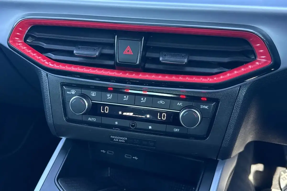 2022-seat-arona-10-tsi-fr-edition-big-21