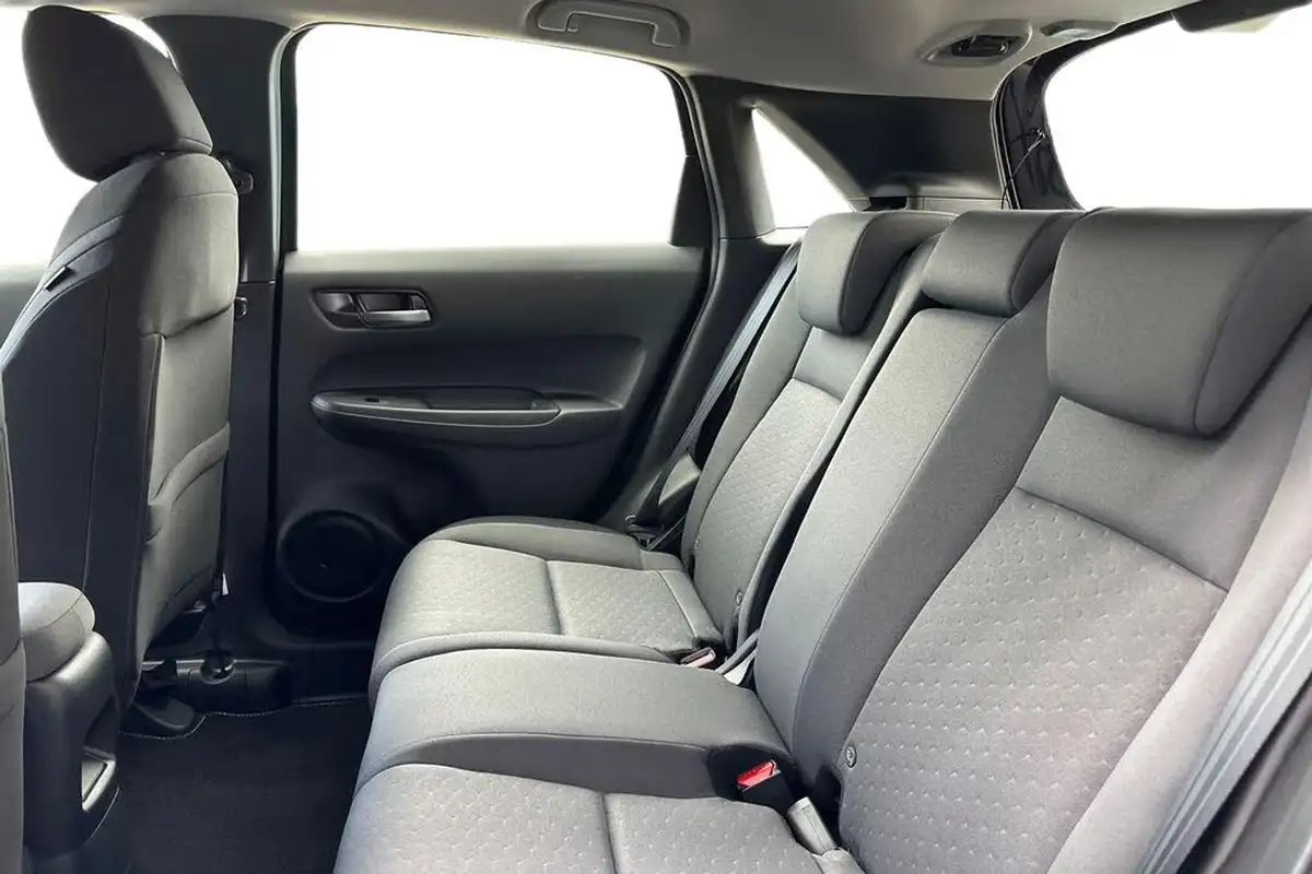 2025-honda-jazz-15-i-mmd-elegance-big-17
