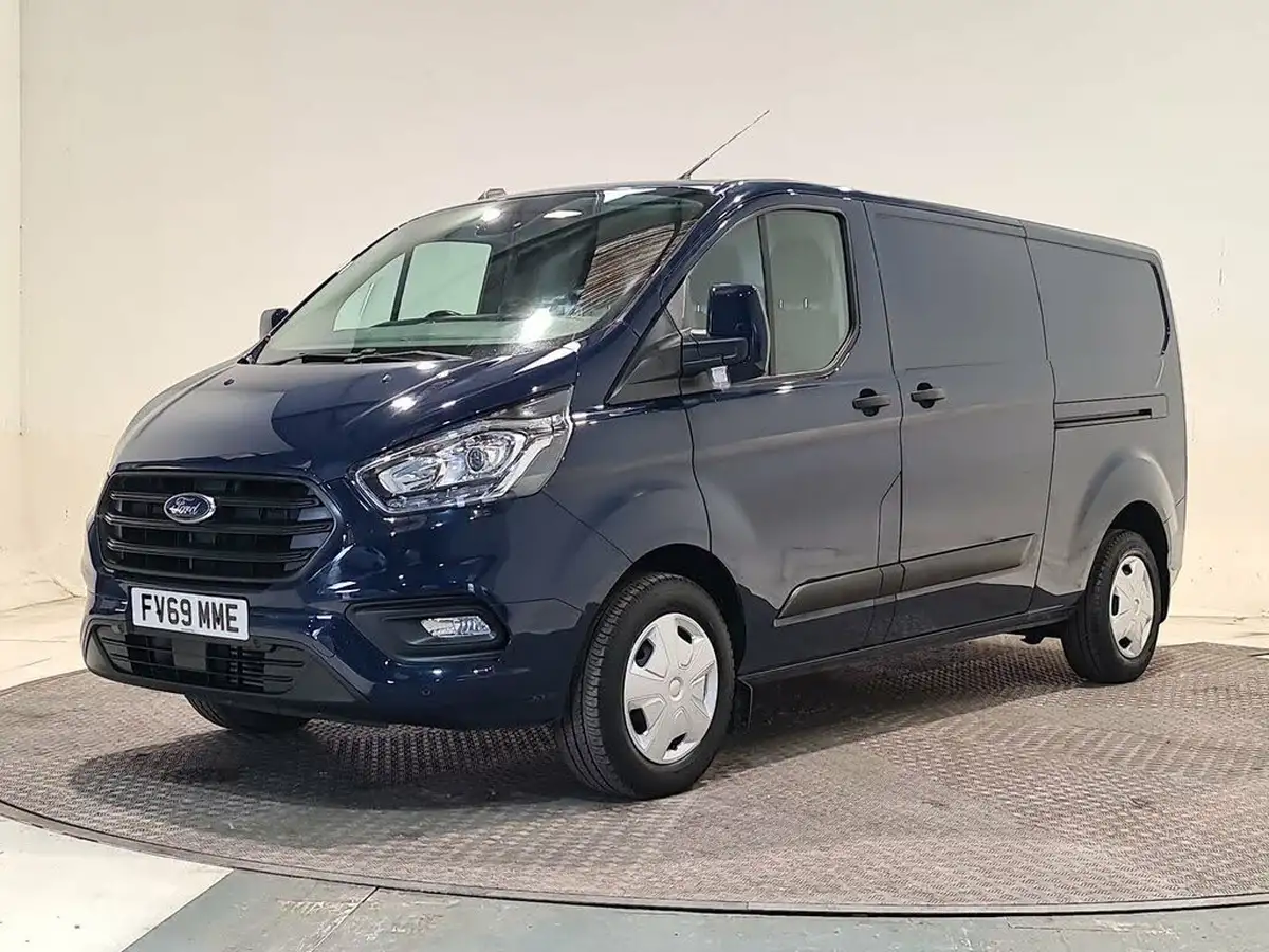 2020-ford-transit-custom-20tdci-340-l2h1-trend-130pseu6dt-panel-van-big-8